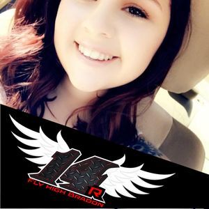 Meet your Posher, Leslie